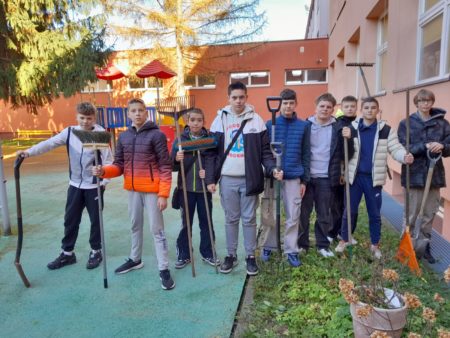 Zdjęcie WhatsApp 2025-11-26 o 08.29.51_93bbd88d